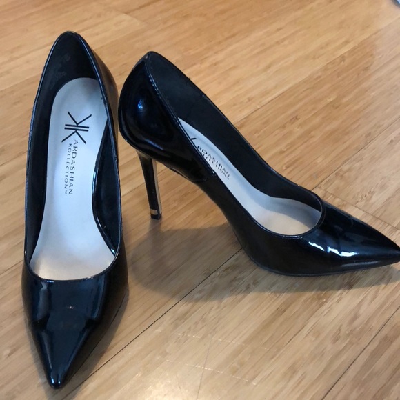 Kardashian Kollection black pumps 👠 - Picture 1 of 2